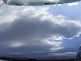 Черный капот на Б7 пассат американец