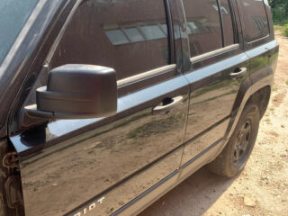 Передняя дверь левая Jeep Patriot 2011-17 USA
