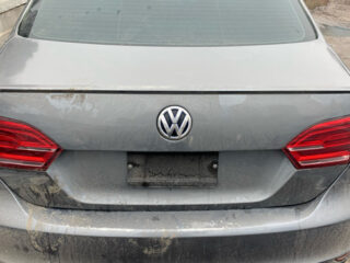 Крышка багажника (ляда) Volkswagen Jetta VI (Америка) белая