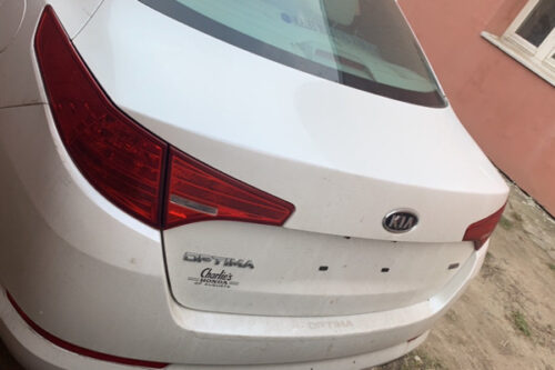 Крышка багажника Kia Optima 2010-14 белая — изображение 2