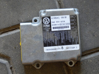 Датчик AIR BAG задний (правый) B7 5K0959351A