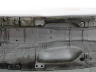 Защита глушителя пассат B7 561825671C