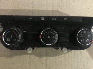 Блок управления климатом пассат B7 561907426D