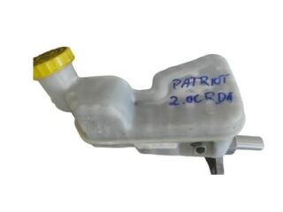Бачок главного тормозного цилиндра JEEP Patriot MK74 06-16 5175091AA