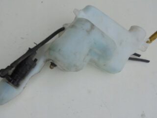 Бачок омывателя JEEP Patriot MK74 06-16 05303789AF