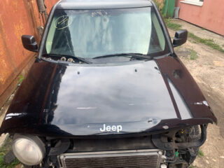Капот Jeep Patriot 2010-16 чёрный USA дефект