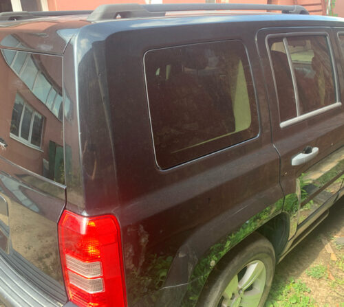 Четверть задняя правая Jeep Patriot 2010-16 чёрная