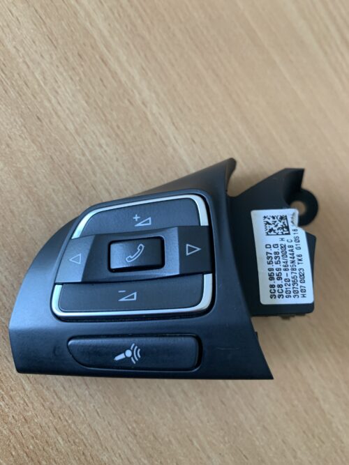 Кнопки мультируля управления магнитолой Passat B7 CC 3C8959537D 561-959-537