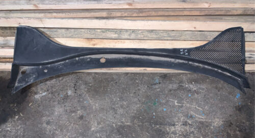 Накладка на механизм дворников жабо Volkswagen Passat b7 2010-16 561 819 415