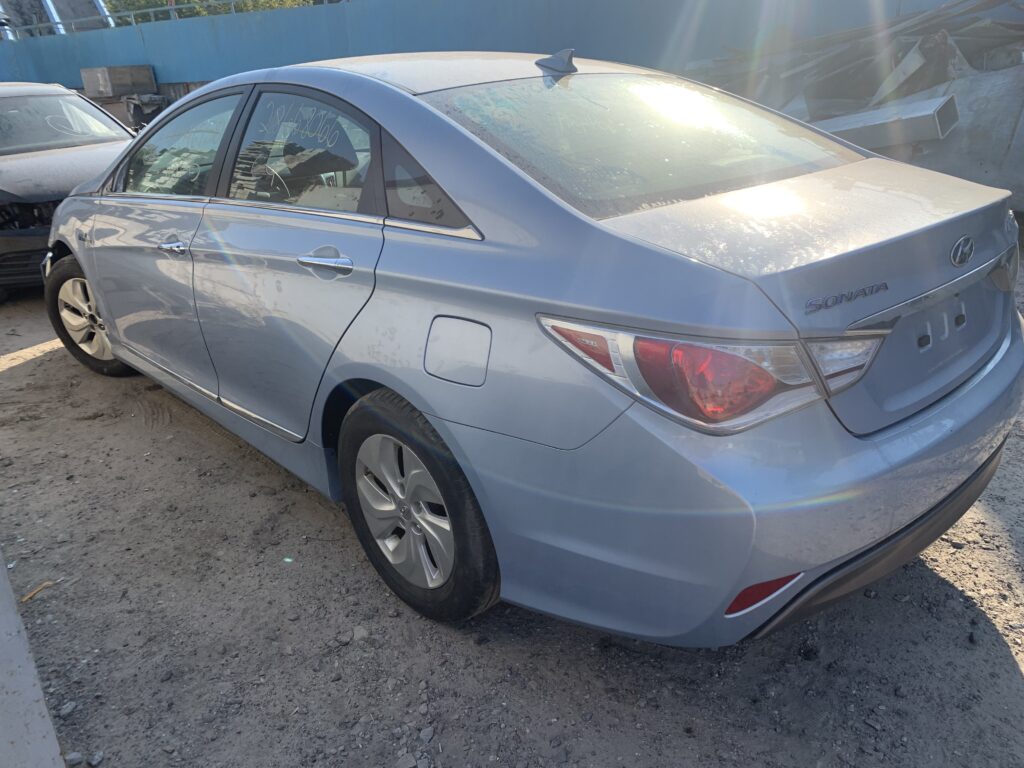 Разборка Hyundai Sonata YF 2.4 2010-15 гибрид голубая