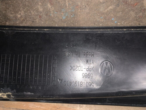 Накладка на механизм дворников жабо Volkswagen Passat b7 2010-16 561 819 415 — изображение 3