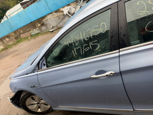 Передняя левая дверь Hyundai Sonata YF гибрид 2010-15 голубая USA арт HSYF007197734
