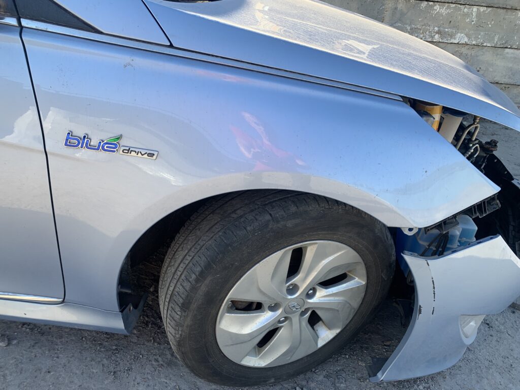 Разборка Hyundai Sonata YF 2.4 2010-15 гибрид голубая