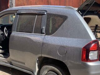 Дверь задняя левая Jeep Compass 2011-17 серая PAU