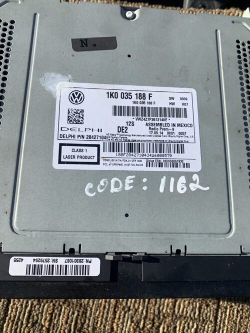 Монитор, дисплей, магнитола VW Passat B7 USA 1K0 035 188 F — изображение 2