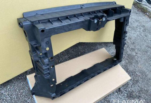 Телевизор передняя панель радиатора Volkswagen Passat B7 2010-2016 561805588B9B9