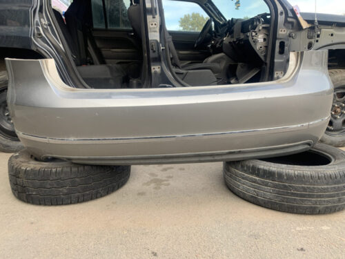 Задний бампер SEL VW Passat B7 с хромом серебро-серый 561-807-421C