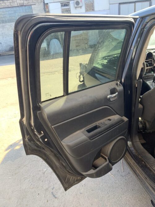 Двери задняя левая Jeep Patriot 2011-17 PAR 72K миль — изображение 4