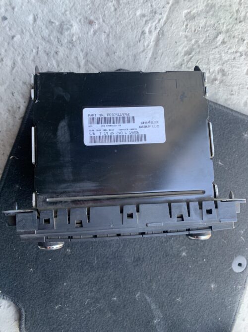 Б/у Магнитофон радио Jeep Patriot 11-17 P05091197AE — изображение 2