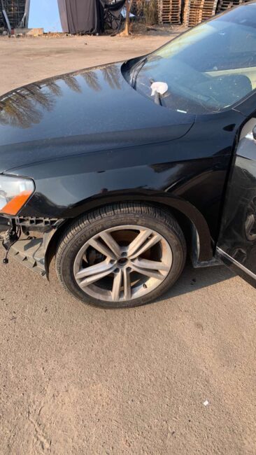 Passat B7 2.0 TDI SEL чёрный 2013 на разборку в Киеве