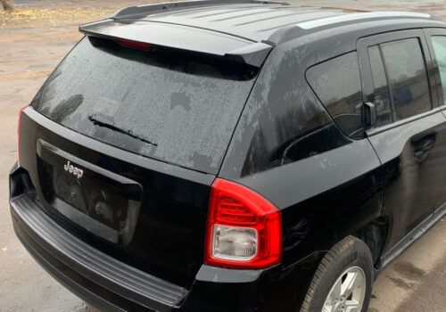Спойлер крышки багажника Jeep Compass чёрный