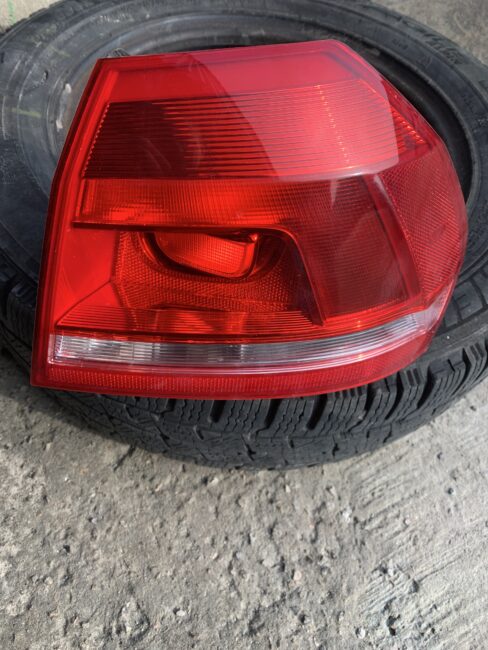 На отправку фонарь правый внешний Passat B7 в Николаев 2 На отправку фонарь правый внешний Passat B7 в Николаев