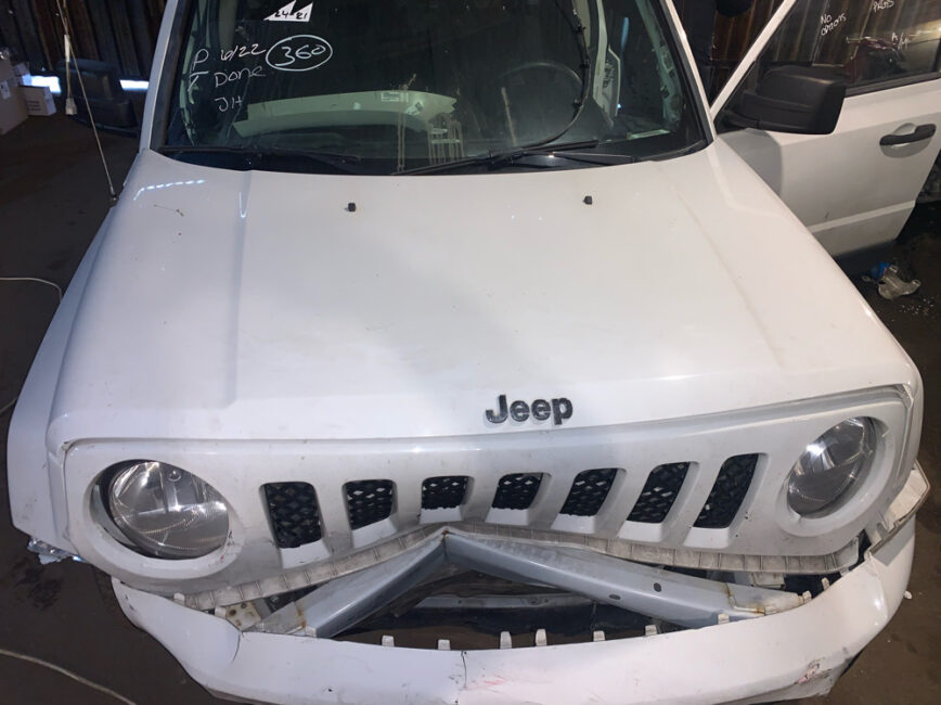 На разборке Jeep Patriot PW7 в Киеве – запчасти б/у