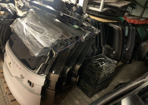 Крышка багажника Range Rover Evoque L538 2011-18 LR027614