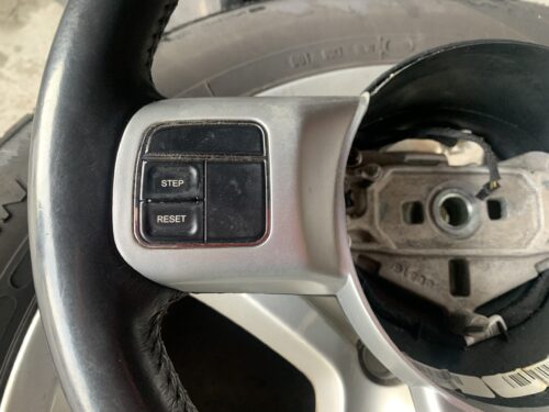 Мультируль с кнопками Jeep Patriot 2011-17 USA 73K — изображение 3