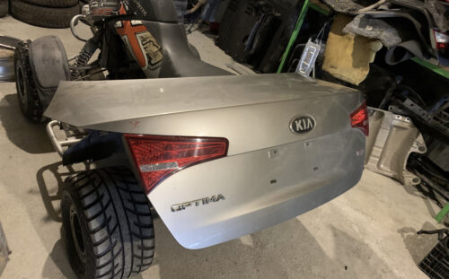 Крышка багажника Kia Optima 2011-13 USA 64K — изображение 2