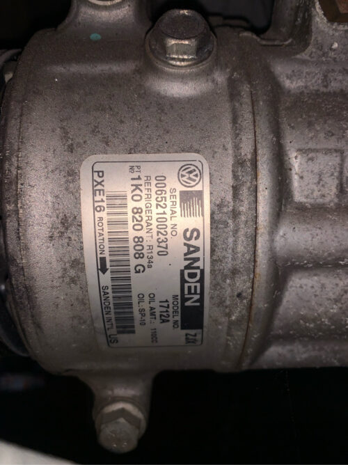 Компрессор кондиционера VW Passat B7 2011-14 USA 2.5 1K0-820-808-G 67K — изображение 2
