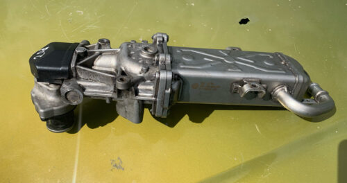 03L 131 512 AG VW Passat B7 2.0 tdi EGR радиатор
