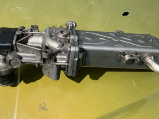 03L 131 512 AG VW Passat B7 2.0 tdi EGR радиатор