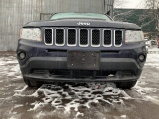 Бампер передний Jeep Compass 2014 USA синие PBU