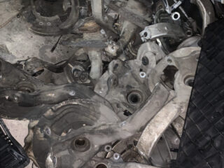 Кулак поворотный цапфа ступица перед левый BMW X5 F15 2013-18 66869869