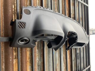 Торпедо передняя панель c подушкой AIRBAG Jeep Patriot 2011-17 1HM451DVAE