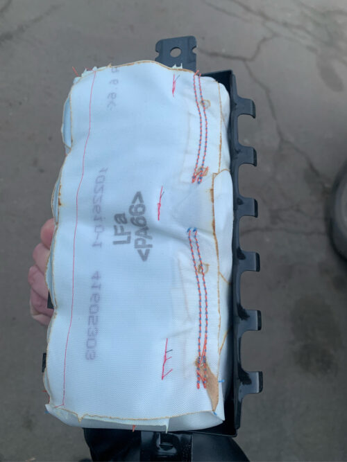 Подушка безопасности airbag пассажирская (в торпеде) Hyundai Sonata 2015-19 84530-C2500 34К — изображение 2