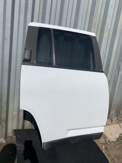 Дверь задняя правая Jeep Compass 11-16 USA белая pw7 71