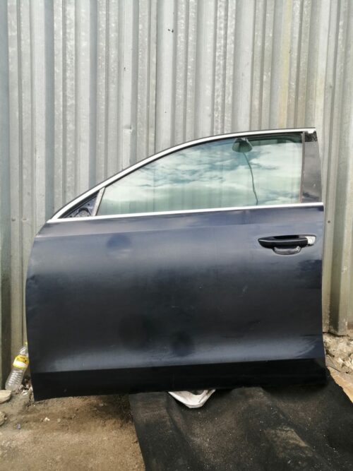 Дверь передняя левая VW Passat B7 11-16 USA синяя 68К