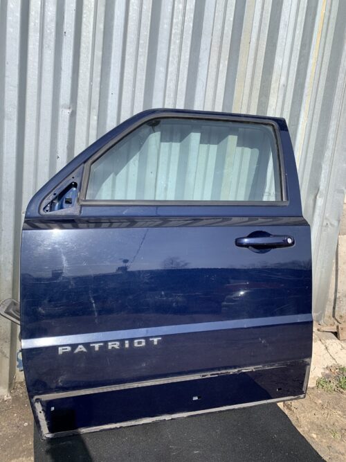 Дверь передняя левая водительская Jeep Patriot 11-16 USA синяя PBU 62K