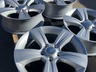 Диски R17 5x114,3 et40 Jeep Patriot 2015 USA 24K