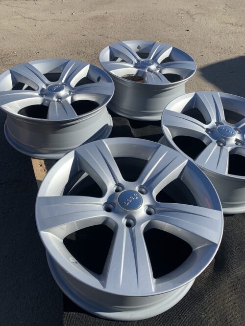 Диски R17 5x114,3 et40 Jeep Patriot 2015 USA 24K