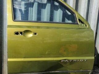 Дверь правая передняя Jeep Patriot 11-16 USA PJR 53K