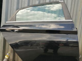 Дверь правая задняя Hyundai Sonata YF hybrid 2011-15 USA черная 72К