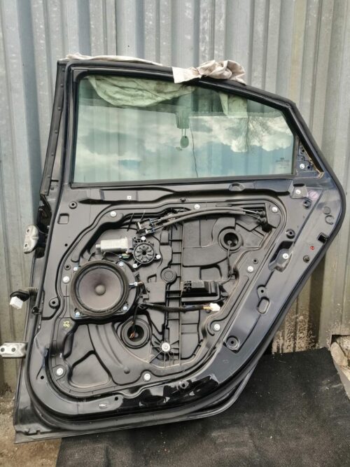 Дверь правая задняя Hyundai Sonata YF hybrid 2011-15 USA черная 72К — изображение 2