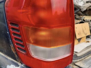 Фонарь задний левый Jeep Grand Cherokee 1998-2004, 55155139AC