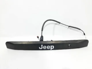 Накладка подсветки номера задняя Jeep Compass 2013-2016, 5LV00DX8AC