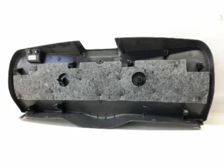 Нижняя внутренняя облицовка крышки багажника Jeep Compass 2007-2016, YG70XDVAH