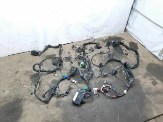 Проводка под капотом Jeep Patriot 2012, 68094108AD 